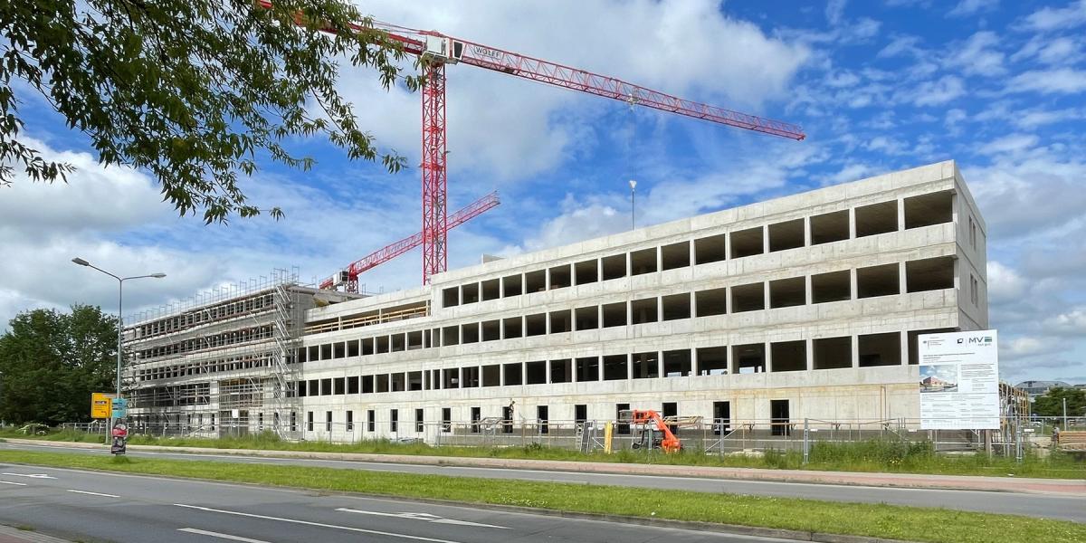 ibm Haustechnik GmbH Projekt Neubau Forschungsgebäude Community Medicine für die Universitätsmedizin Greifswald Rohbau